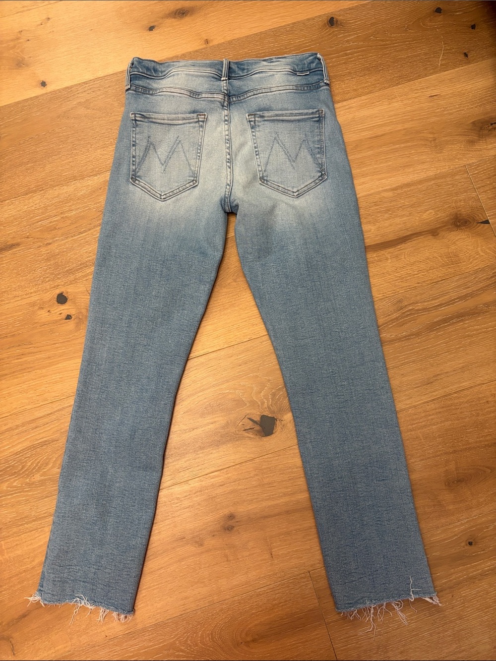MOTHER Jeans - Picture 2 of 4
